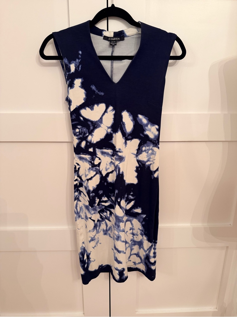 le chateau Navy & White V-Neck Tie-Dye Floral Midi Dress